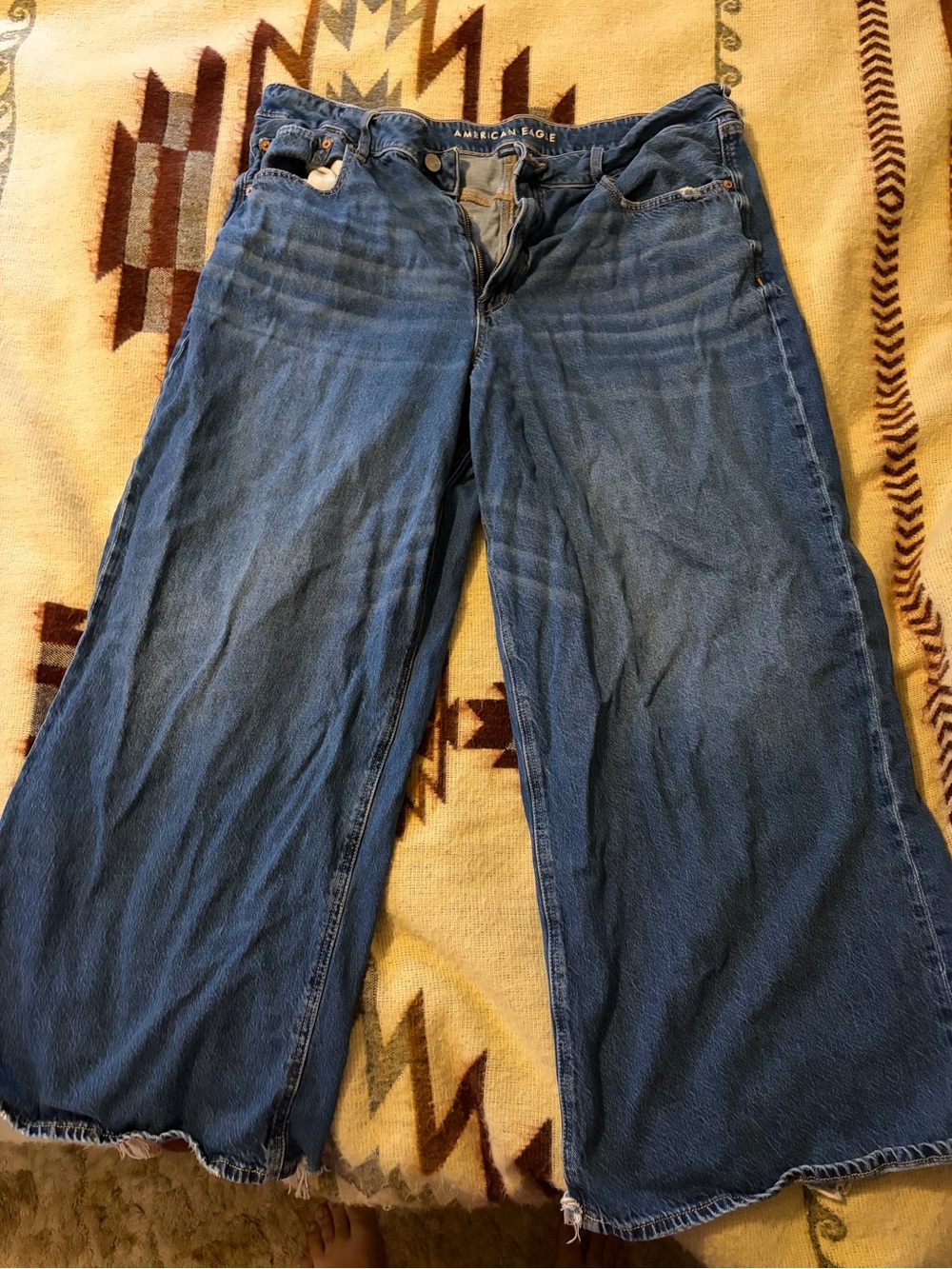 American Eagle Super High Rise Baggy Ankle
